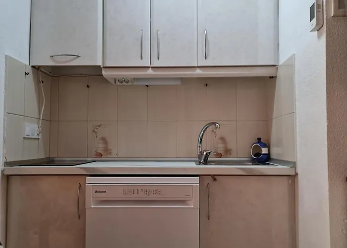 Studio,10 Min To Del Cura With Swim.pool *