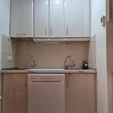 Studio,10 Min To Del Cura With Swim.pool *