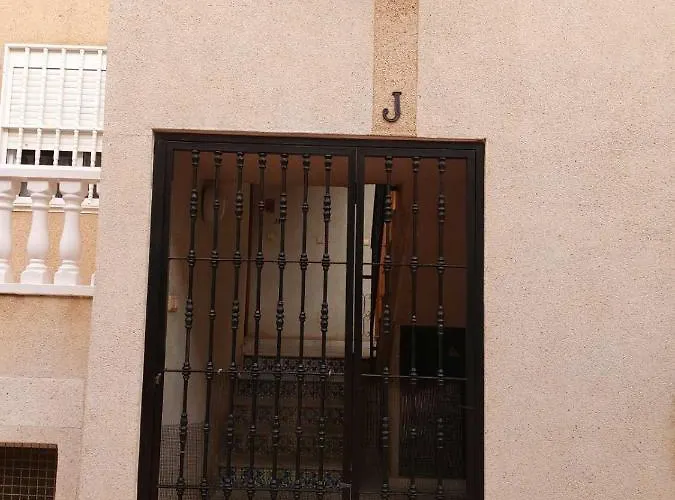 Studio,10 Min To Del Cura With Swim.pool شقة *